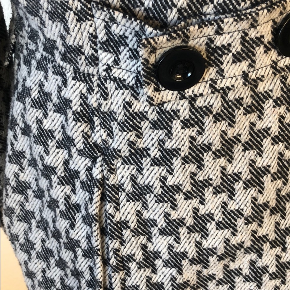 Sashimi Pea Coat Small Black and White Houndstooth - Picture 6 of 6